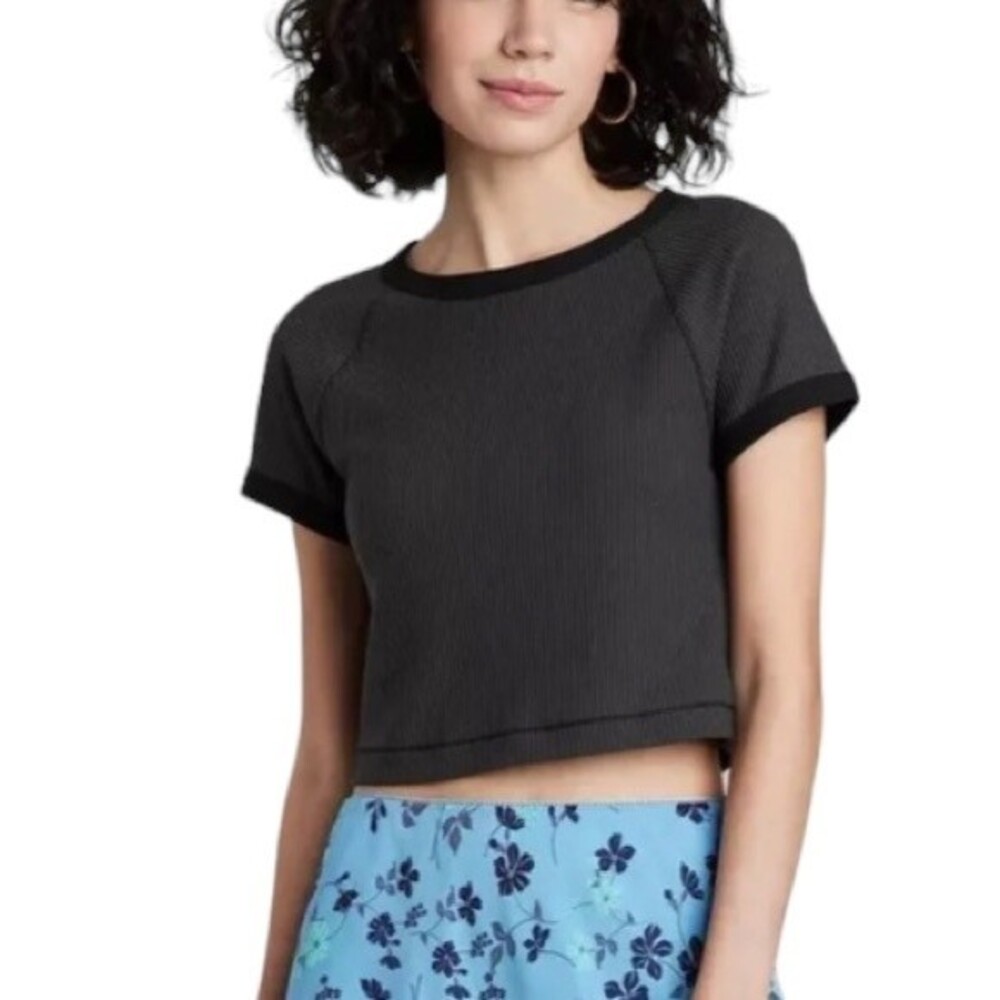 Wild Fable Hematite Short Sleeve Ribbed Cropped T-Shirt Top Crewneck Stretchy